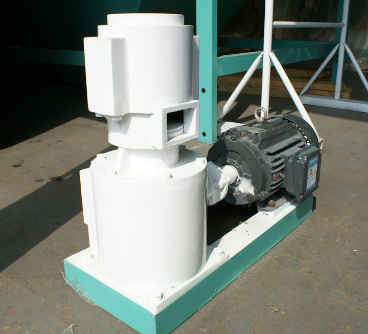 小型饲料草莓视频下载网站