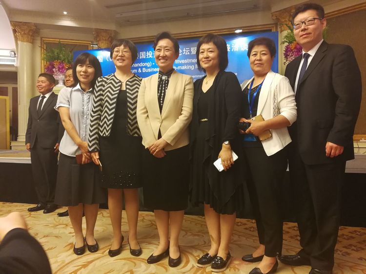 会议合影 会议合影