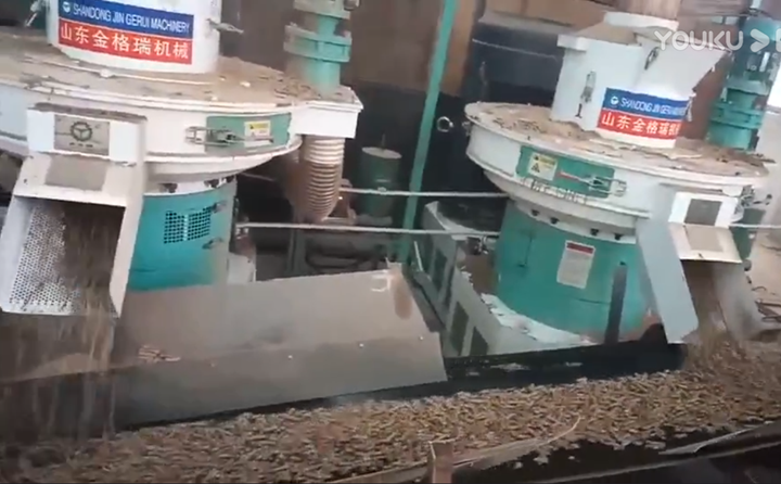 时产3-4吨生物质草莓视频下载网站调试成功