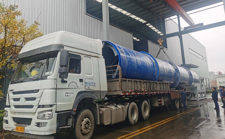 雪中的烘干筒 雪中的烘干筒