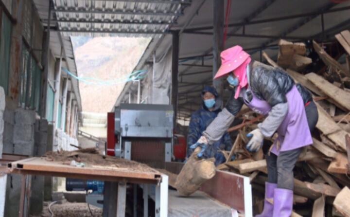 生物质颗粒燃料企业落地纳雍县曙光镇 生物质颗粒燃料企业落地纳雍县曙光镇