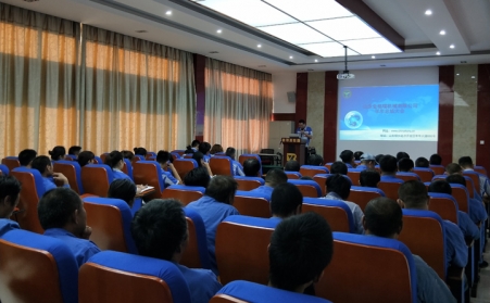 扬帆起航，山东草莓视频APP网址进入18在线机械2018年半年总结大会圆满召开