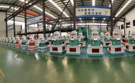 加大秸秆综合利用，着力发展秸秆草莓视频下载网站行业