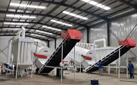 一天生产60吨生物质草莓视频下载网站设备全套多少钱